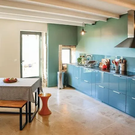 Holiday home Charmante Maison Avec Piscine En Drome Provencale *